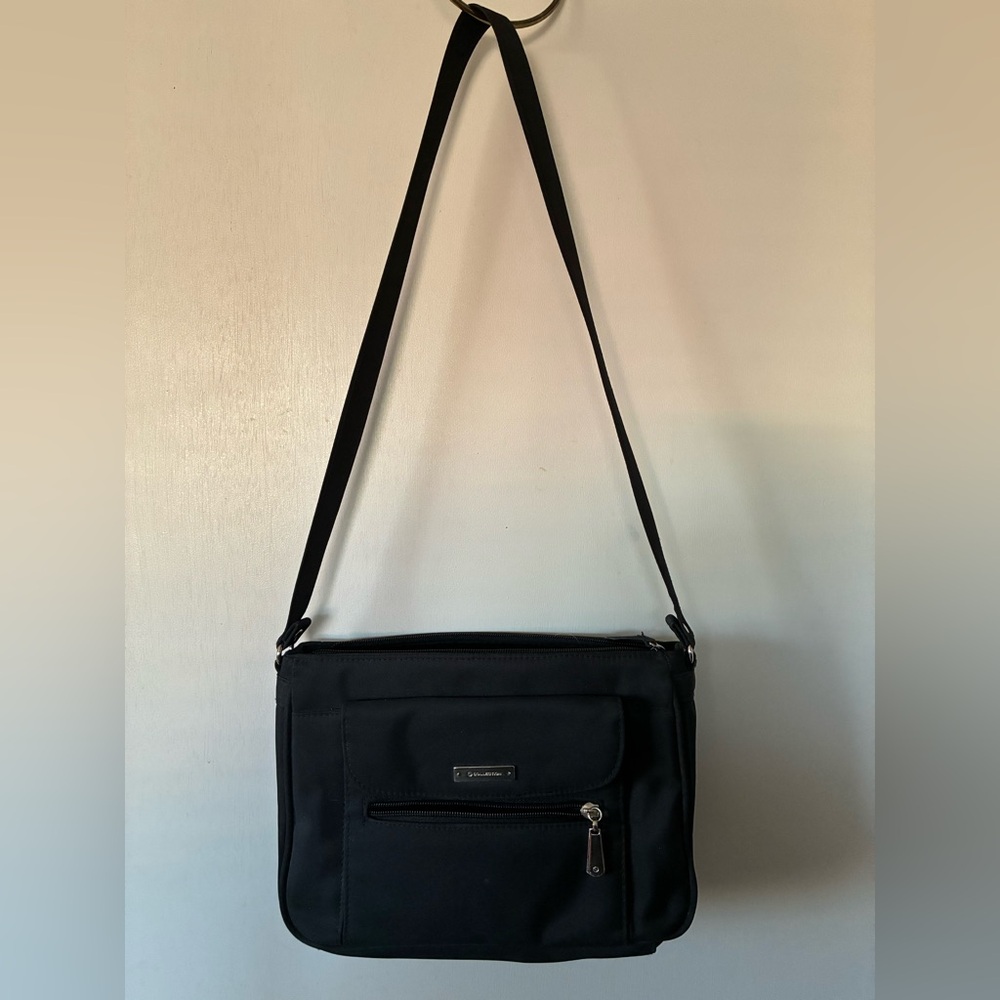 Samsonite Collection- Woman’s Black Shoulder Bag